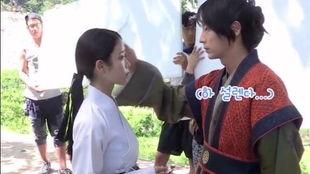 步步惊心丽花絮剧照,镜头之外，明星们的甜蜜与汗水瞬间